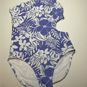 Abercrombie Kids One-Piece Swimsuit